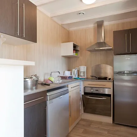 3 Au Calme Avec Piscine Chauffee Proche Du Jaunay - Fr-1-783-23 샬레 *