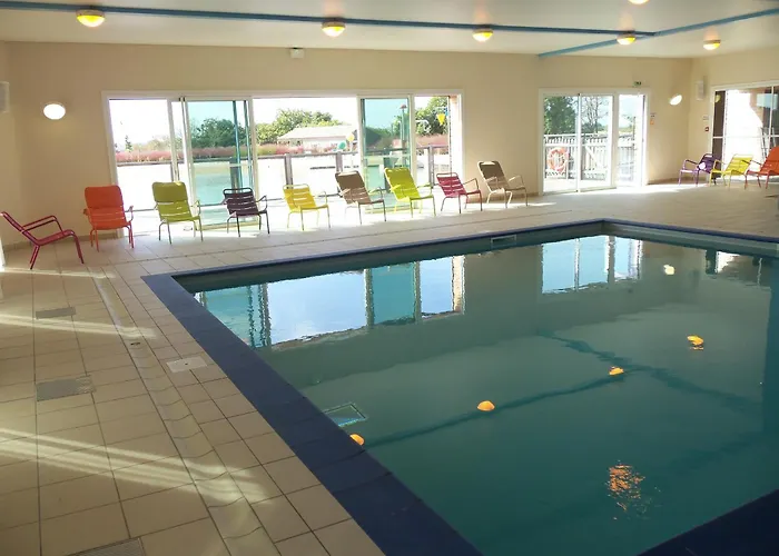 3 Au Calme Avec Piscine Chauffee Proche Du Jaunay - Fr-1-783-23 La Chapelle-Hermier