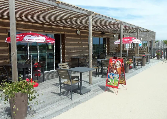 3 Au Calme Avec Piscine Chauffee Proche Du Jaunay - Fr-1-783-23